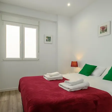 Apartment Spacious Clean & Colorful Quiet Zone Valencia